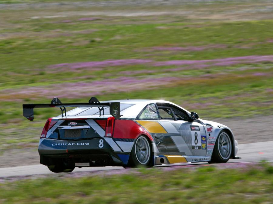  Cadillac CTS-V Coupe Race Car 2011 года  (фото 30 из 46)